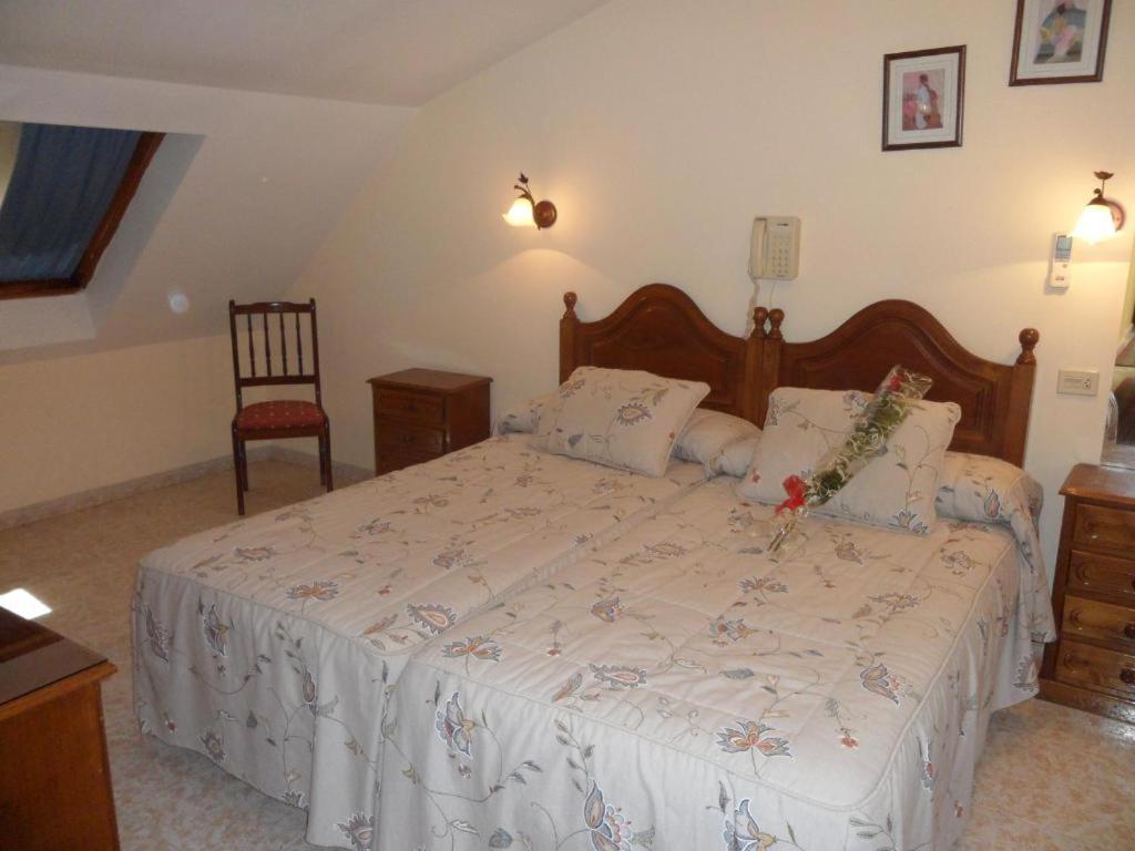 Hotel Avenida Baiona Sabaris Extérieur photo