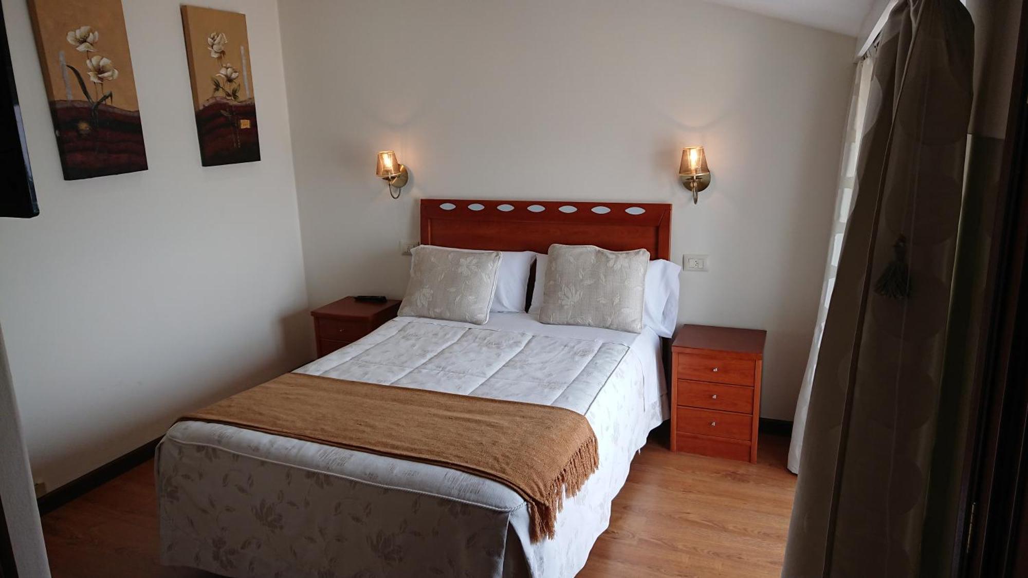 Hotel Avenida Baiona Sabaris Extérieur photo